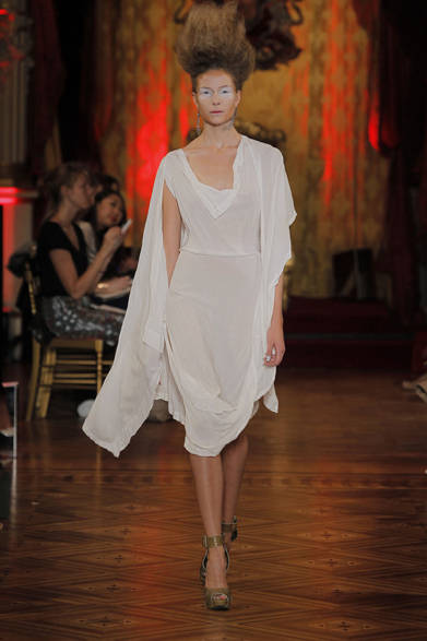 　2013年春夏コレクション