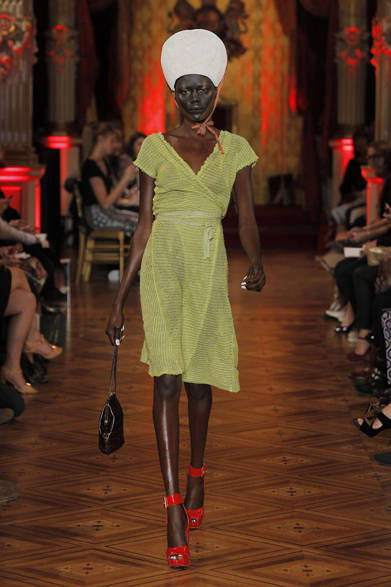 　2013年春夏コレクション