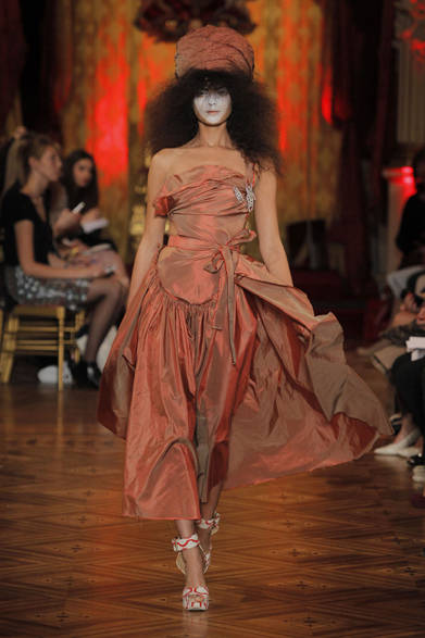 　2013年春夏コレクション