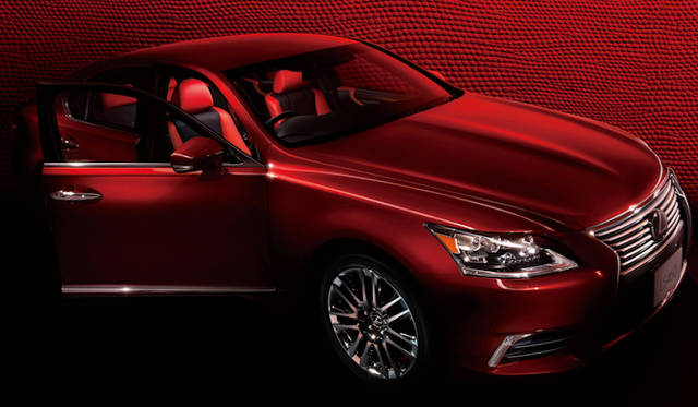 <strong>Lexus LS 460 version L｜レクサス LS 460 バージョンL</strong>