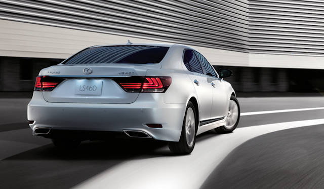 <strong>Lexus LS460 version C l packag｜レクサス LS460 バージョン C l パッケージ</strong>