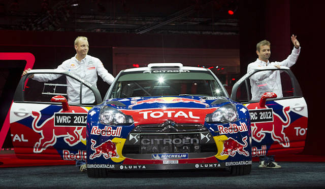 　<br />シトロエン DS3のWRCラリーカーと、セバスチャン・ローブ