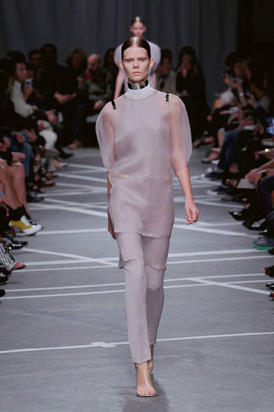 　2013年春夏コレクション