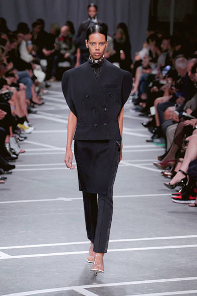 　2013年春夏コレクション