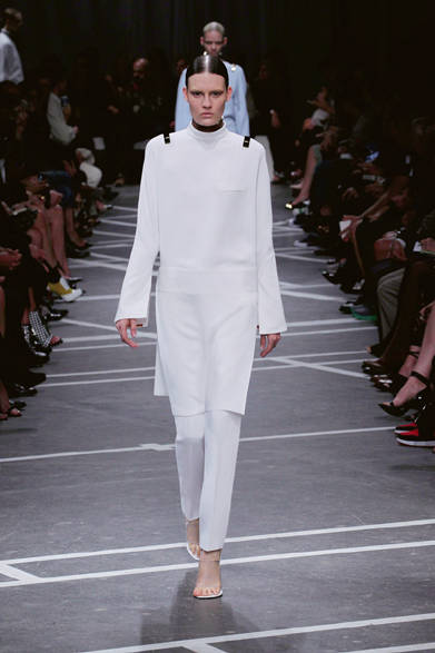 　2013年春夏コレクション