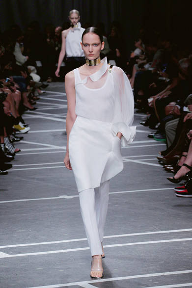 　2013年春夏コレクション