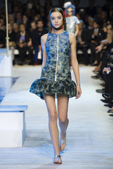 　2013年春夏コレクション　© MONCLER