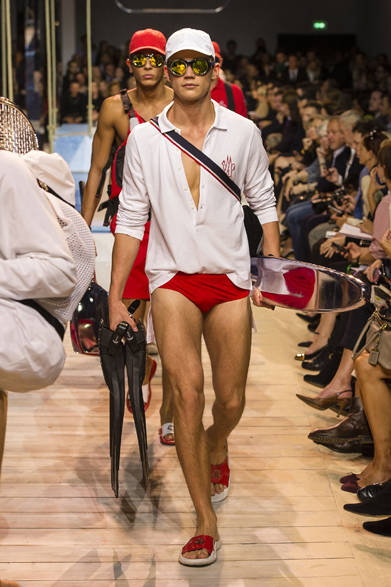 　2013年春夏コレクション　© MONCLER