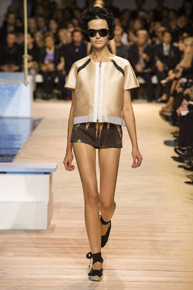 　2013年春夏コレクション　© MONCLER