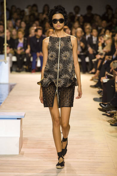 　2013年春夏コレクション　© MONCLER