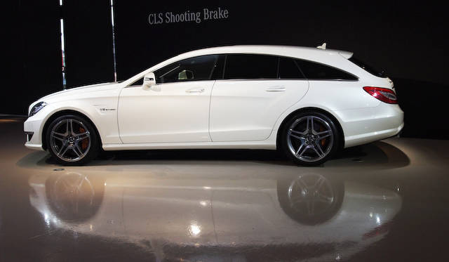 CLS_ShootingBrake_2_10 <strong>Mercedes-Benz CLS Shooting Brake|メルセデス・ベンツ CLS シューティングブレーク</strong>