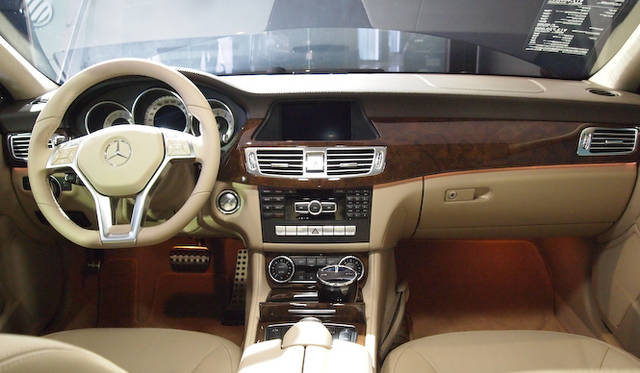 CLS_ShootingBrake_2_24 <strong>Mercedes-Benz CLS Shooting Brake|メルセデス・ベンツ CLS シューティングブレーク</strong>