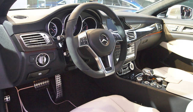 CLS_ShootingBrake_2_44 <strong>Mercedes-Benz CLS Shooting Brake|メルセデス・ベンツ CLS シューティングブレーク</strong>