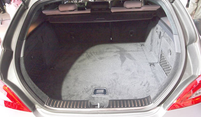 CLS_ShootingBrake_2_46 <strong>Mercedes-Benz CLS Shooting Brake|メルセデス・ベンツ CLS シューティングブレーク</strong>