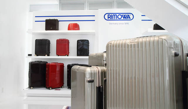 <strong>RIMOWA｜リモワ</strong>　「RIMOWA 福岡店」1階