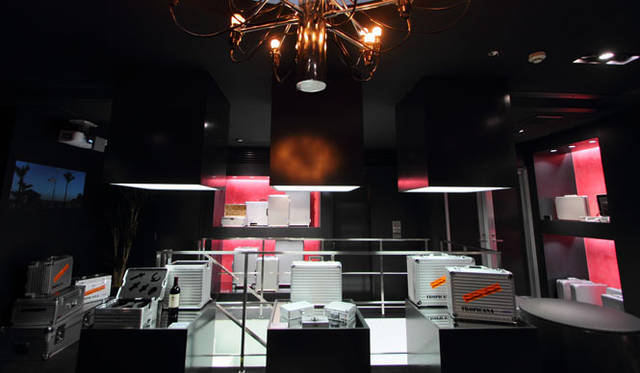 <strong>RIMOWA｜リモワ</strong>　「RIMOWA 福岡店」2階　