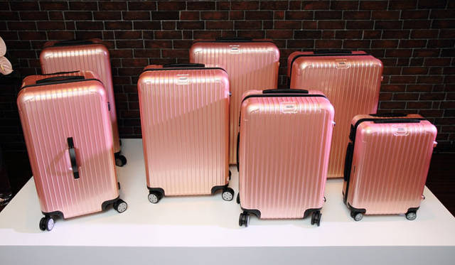 <strong>RIMOWA｜リモワ</strong>　「RIMOWA 福岡店」　新作「サルサ パールローズ コレクション」