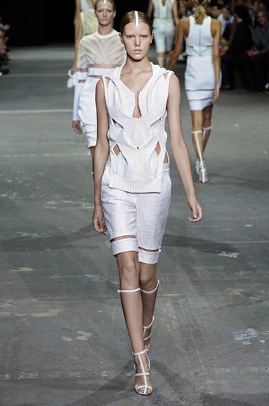 　2013年春夏コレクション