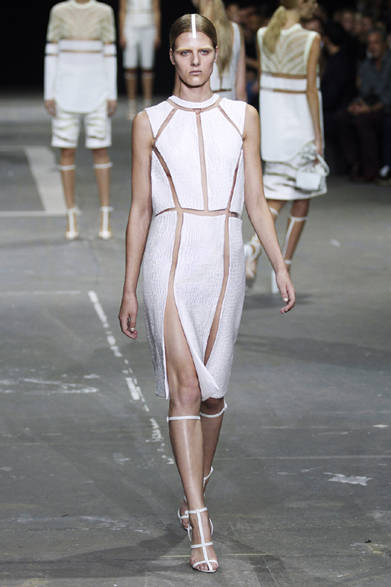 　2013年春夏コレクション