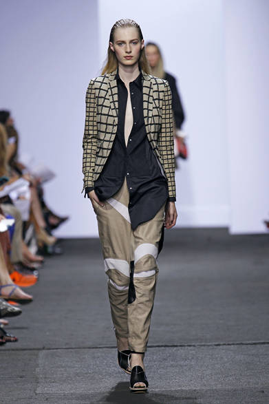 　2013年春夏コレクション