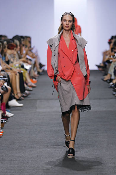 　2013年春夏コレクション