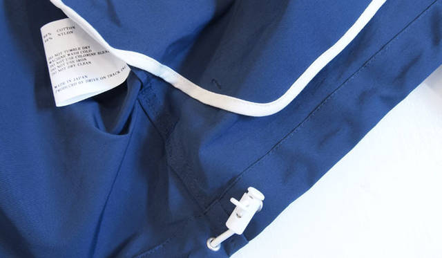 <strong>*A Vontade｜ア ボンタージ</strong> コード、アジャスター、パイピングのカラーは白で統一