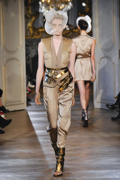 　2013年春夏コレクション