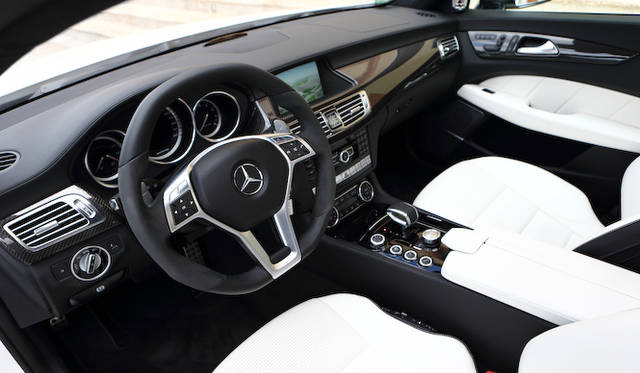 <strong>Mecedes-Benz CLS 63 AMG Shooting Brake｜メルセデス・ベンツ CLS 63 AMG シューティイングブレーク</strong>