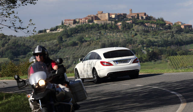 <strong>Mecedes-Benz CLS 350 BliueEFFICIENCY Shooting Brake｜<br />メルセデス・ベンツ CLS 350 ブルーエフィシェンシー シューティイングブレーク</strong>