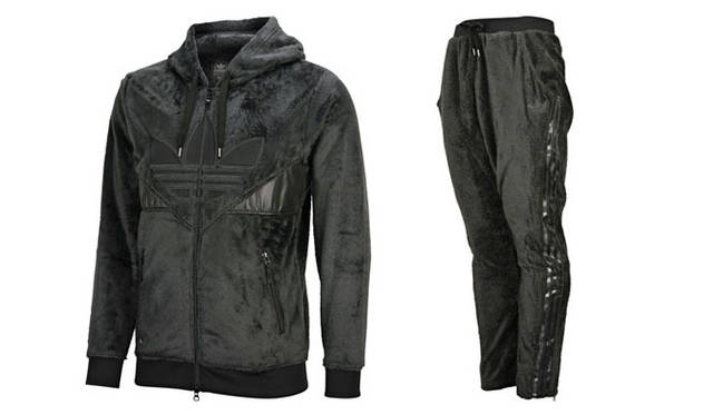 　adidas Originals for VANQUISH　左／BOA TRACK TOP 1万3650円、右／BOA TRACK PANTS 1万1550円<br>問い合わせ<br />アディダスグループお客様窓口<br />0120-810-654（土日祝除く、9:30～18:00）<br />VANQUISH（せーの）Tel. 03-5734-1414