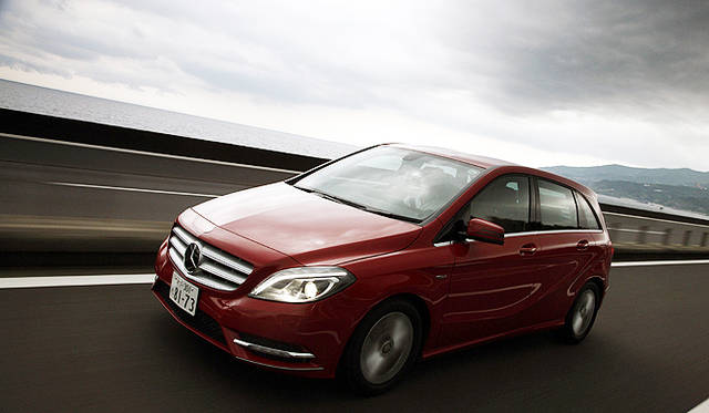 <strong>Mercedes-Benz B180 BlueEFFICIENCY｜メルセデス・ベンツ B180 ブルーエフィシェンシー</strong>