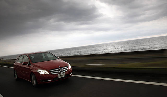 <strong>Mercedes-Benz B180 BlueEFFICIENCY｜メルセデス・ベンツ B180 ブルーエフィシェンシー</strong>