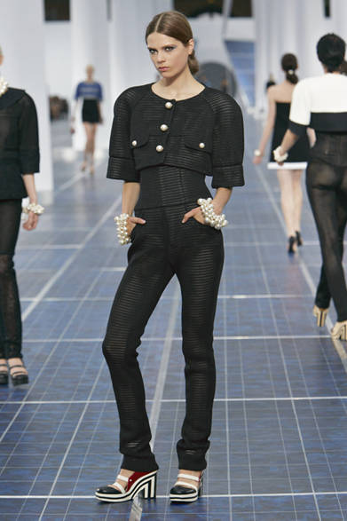 　2013年春夏コレクション　© CHANEL
