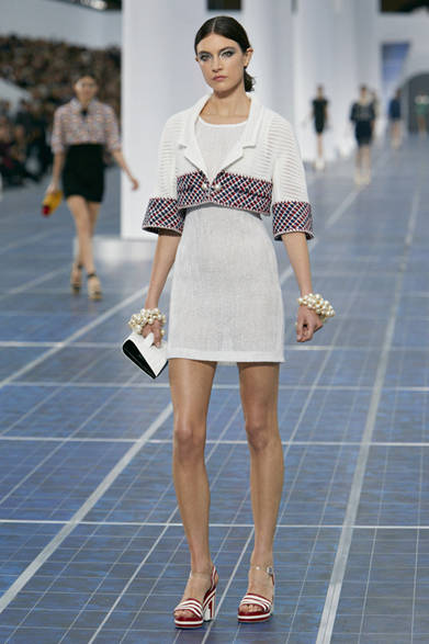 　2013年春夏コレクション　© CHANEL