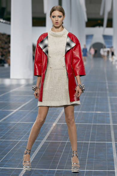 　2013年春夏コレクション　© CHANEL