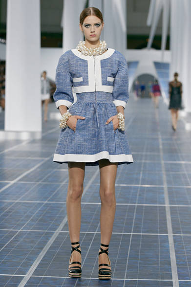 　2013年春夏コレクション　© CHANEL