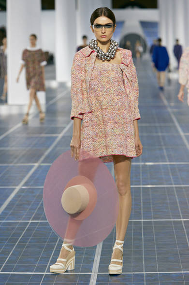 　2013年春夏コレクション　© CHANEL