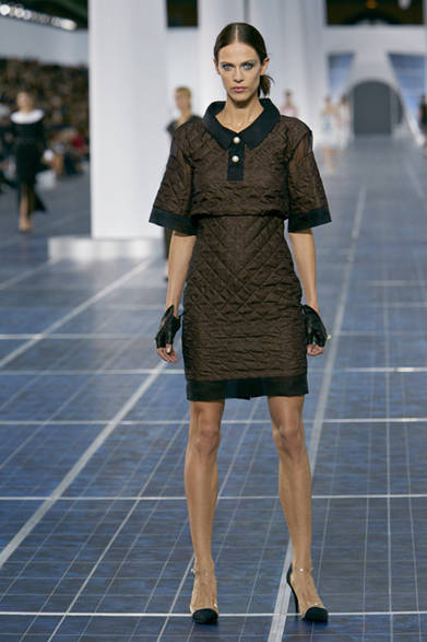 　2013年春夏コレクション　© CHANEL