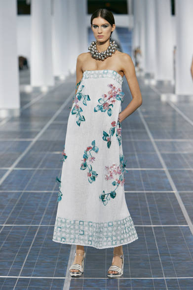 　2013年春夏コレクション　© CHANEL