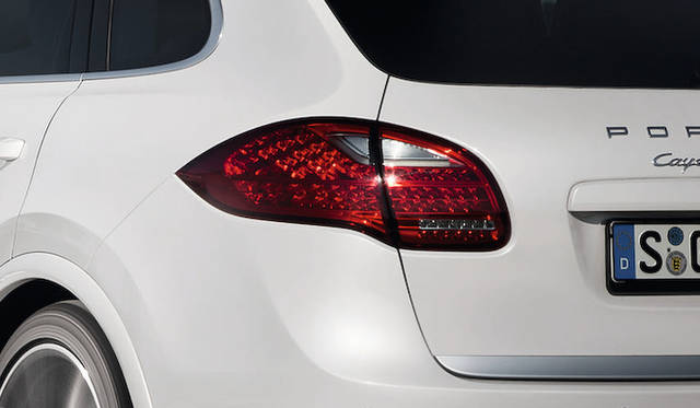 <strong>Porsche Cayenne Turbo S｜ポルシェ カイエン ターボS</strong>