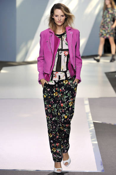 　2013年春夏コレクション