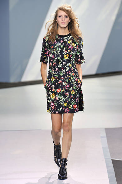 　2013年春夏コレクション