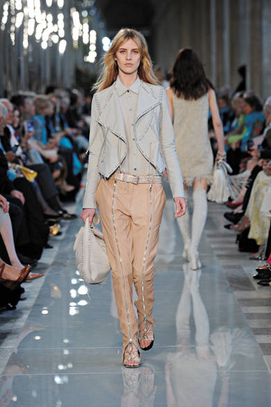 　2013年春夏プレコレクション