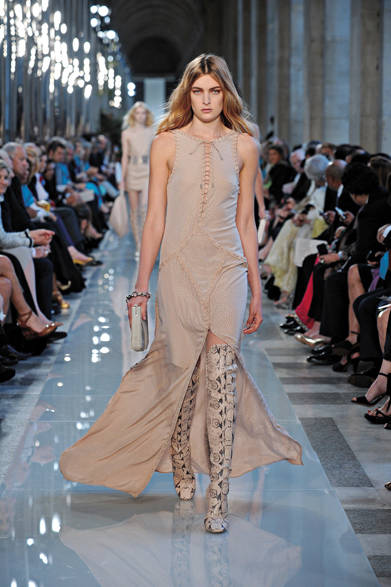 　2013年春夏プレコレクション