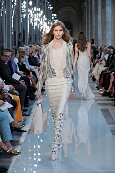 　2013年春夏プレコレクション