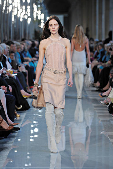 　2013年春夏プレコレクション