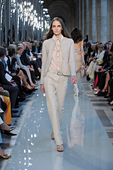 　2013年春夏プレコレクション