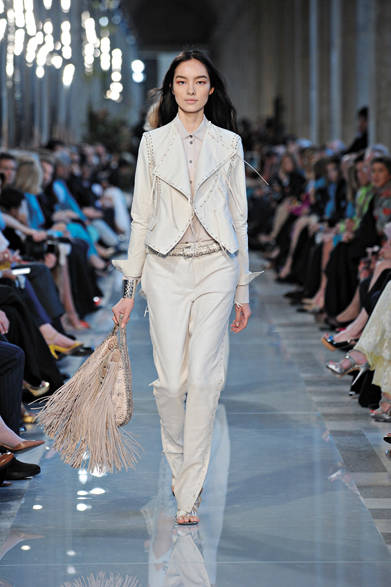 　2013年春夏プレコレクション