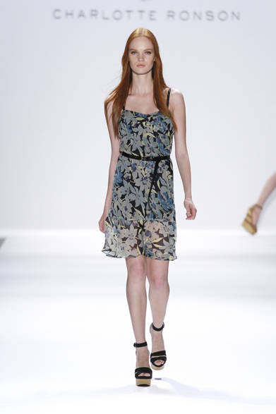 　2013年春夏コレクション　