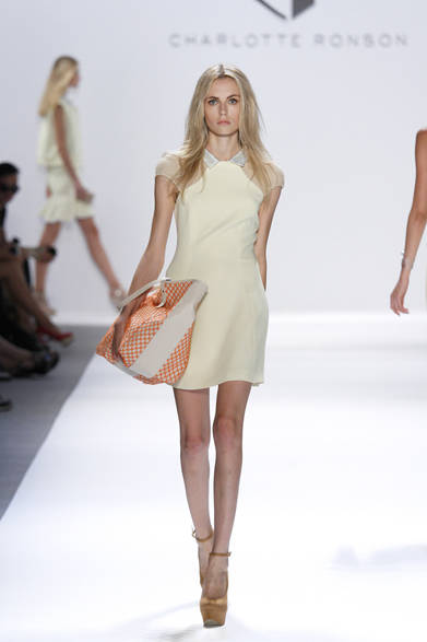 　2013年春夏コレクション　